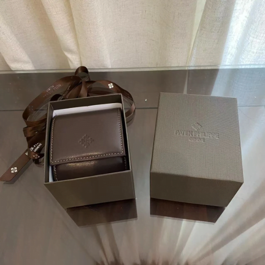 New PATEK Watch Travel Case Brown Leather