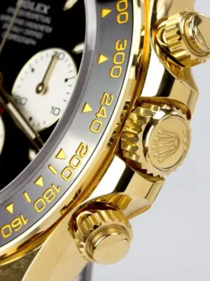 rolex-daytona-lemans-gold-126528ln_7-700×700-1