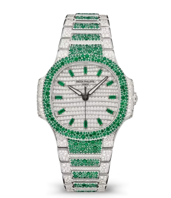 Patek Philippe Nautilus Haute Joaillerie White gold and Paved with diamonds dial emeralds bezel White gold patented fold-over clasp bracelet Ref. 7118/1453G-001