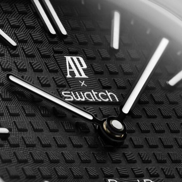 Royal Oak Concept Ocho Negro "Royal Pop" Edition – Automatic Watch